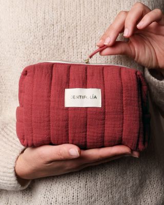 Kosmetická novinka! 🌿 🎁 Mám pro vás rozšířenou nabídku dárkových sad o ještě bohatší výběr ✨ Letos se můžete těšit na...